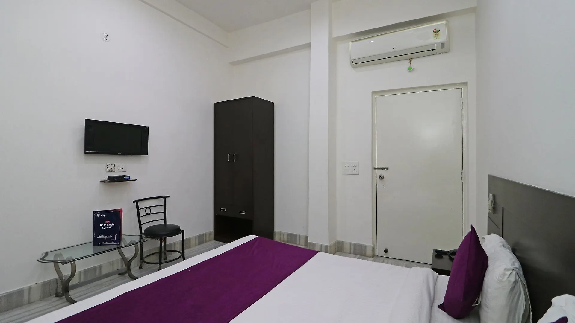 Hotel Prema Palace Agra